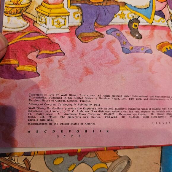 Disney Vintage Book Bundle 80's 70's - 9 Books - Picture 9 of 9